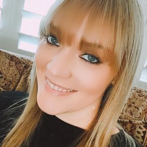 Meet your Posher, Alissa